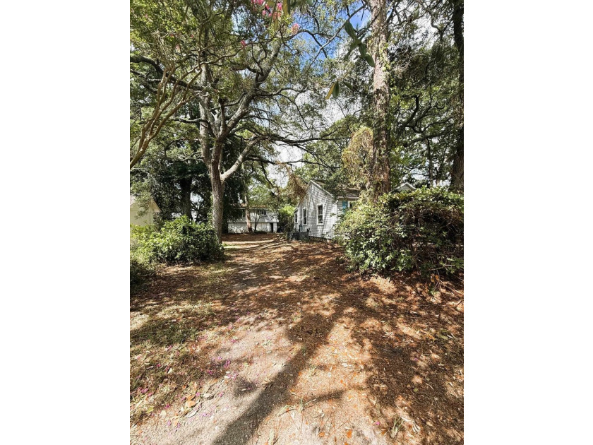 Looking for a great opportunity in the heart of Myrtle Beach! - photo 2