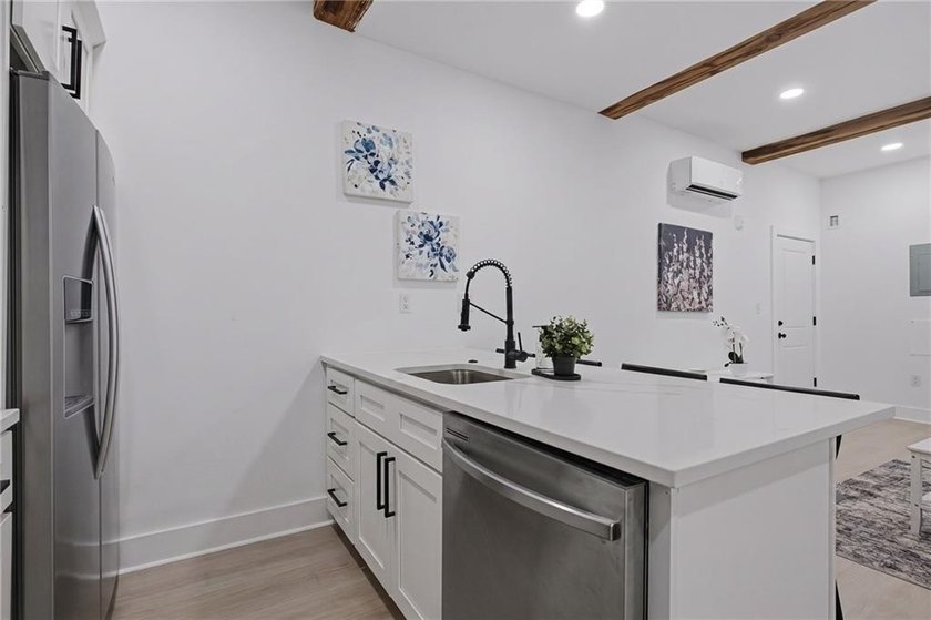 Recently remodeled condo for sale in Providence featuring 1 - photo 3