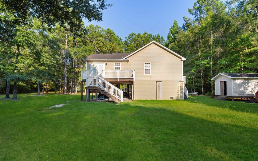 Experience the best of coastal Carolina living at this beautiful - photo 10
