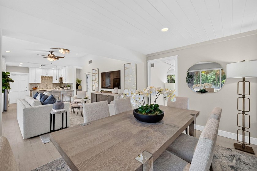 Beautifully updated Florida Ranch home overlooking Cliff Lake - photo 21