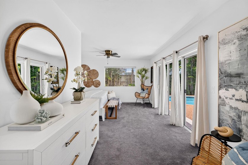 Beautifully updated Florida Ranch home overlooking Cliff Lake - photo 27