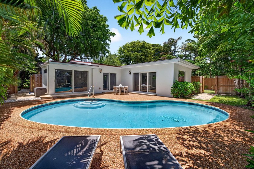 Beautifully updated Florida Ranch home overlooking Cliff Lake - photo 42