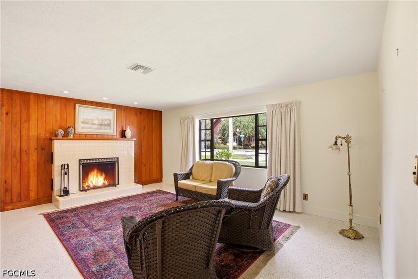 This 3-bedroom, 2-bathroom ranch-style home is set on an - photo 6