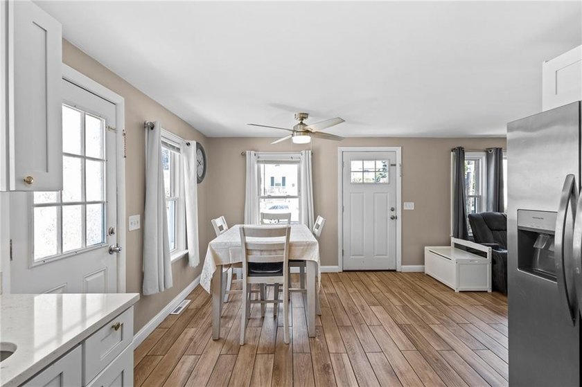 Welcome home to this totaly remodled ranch offering a - photo 10
