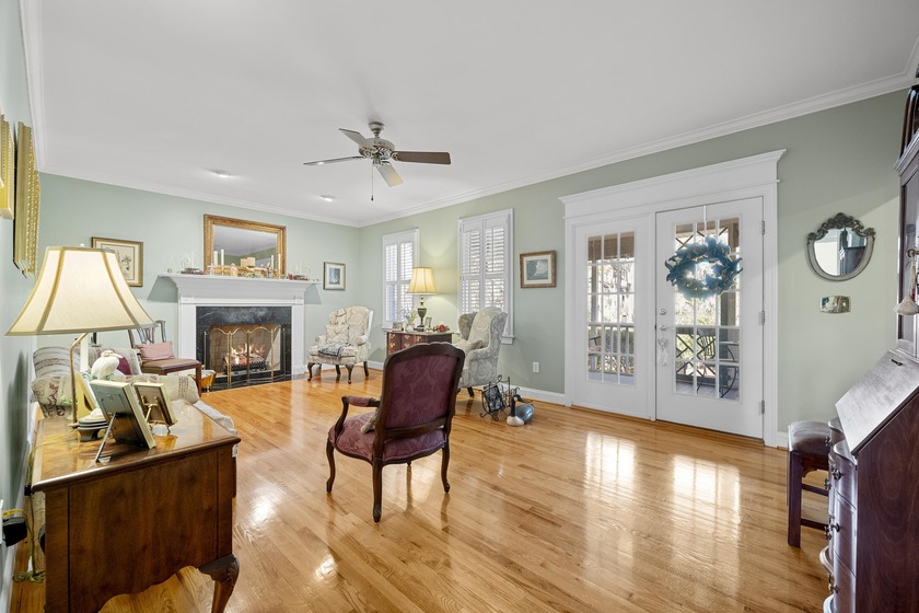 This beautiful custom-built home has been carefully and lovingly - photo 11