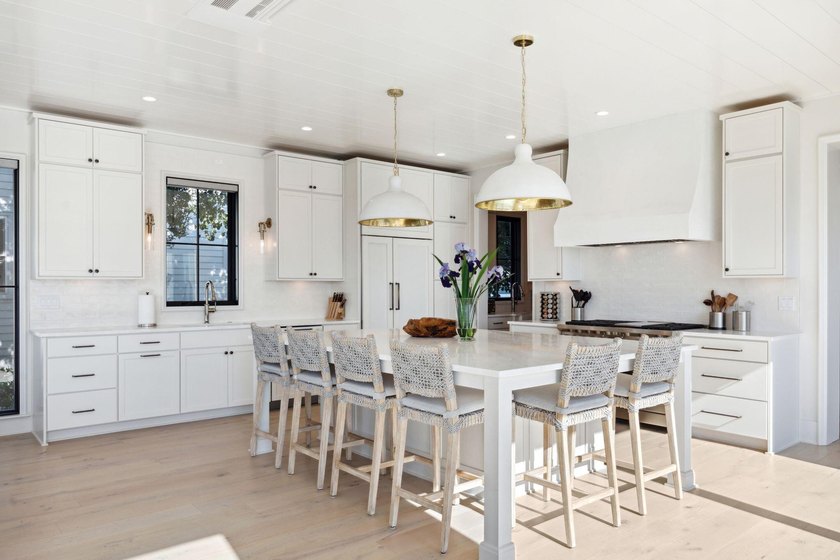 This home inspired by the Dutch West Indies is one of the most - photo 4