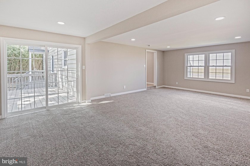 Looking for more home for your money? This beautifully renovated - photo 8