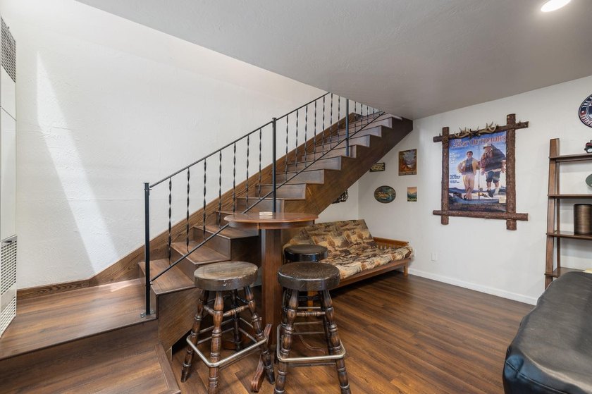 Opportunity awaits! This classic Bass Lake cabin offers the - photo 29