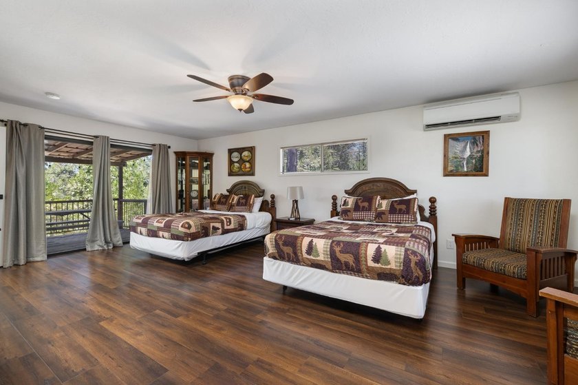 Opportunity awaits! This classic Bass Lake cabin offers the - photo 39