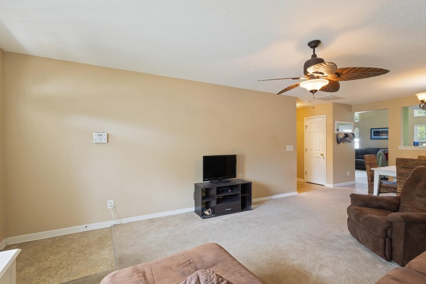 Don't miss this incredible opportunity to own a 3-bedroom - photo 7