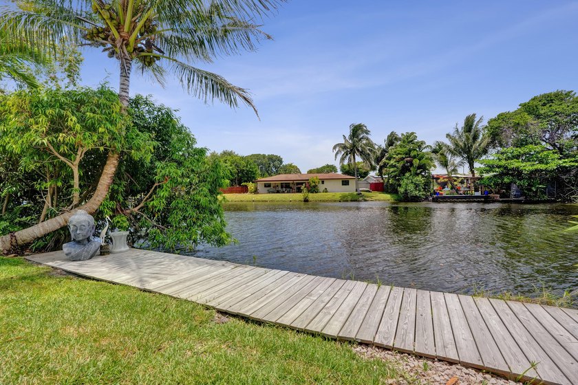 Sought after Lloyd Estates pool &amp; waterfront home across from - photo 26