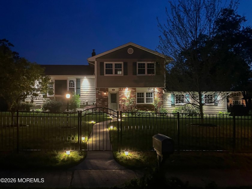 Welcome to this beautifully maintained and thoughtfully enhanced - photo 6