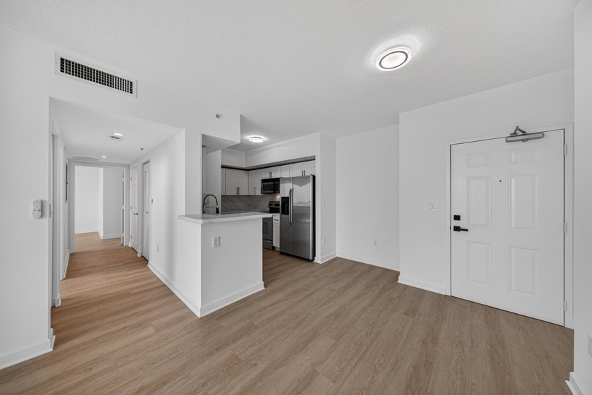 Live in the heart of Brickell and enjoy the ultimate Miami - photo 12