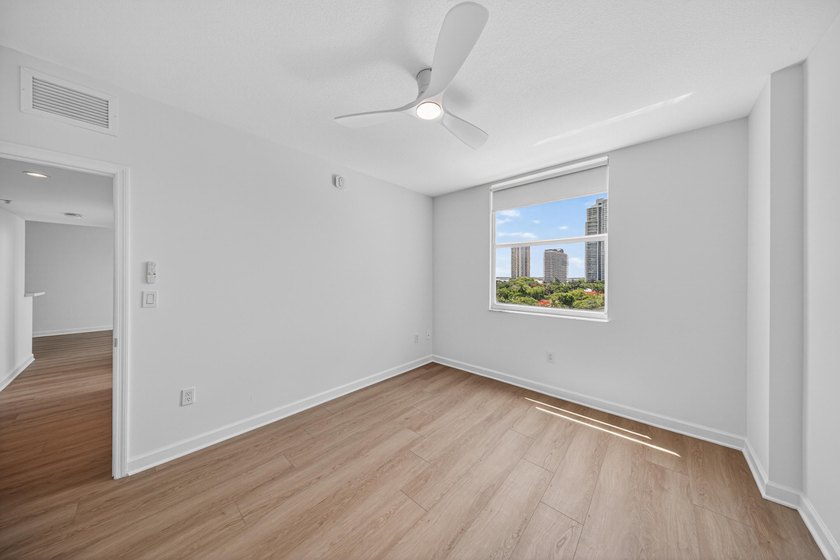 Live in the heart of Brickell and enjoy the ultimate Miami - photo 29
