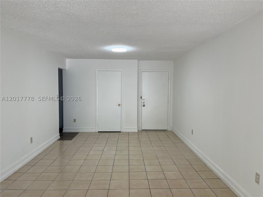 Rented for $1,800 until April 2027 ****Spacious Parkview Condo 1 - photo 4