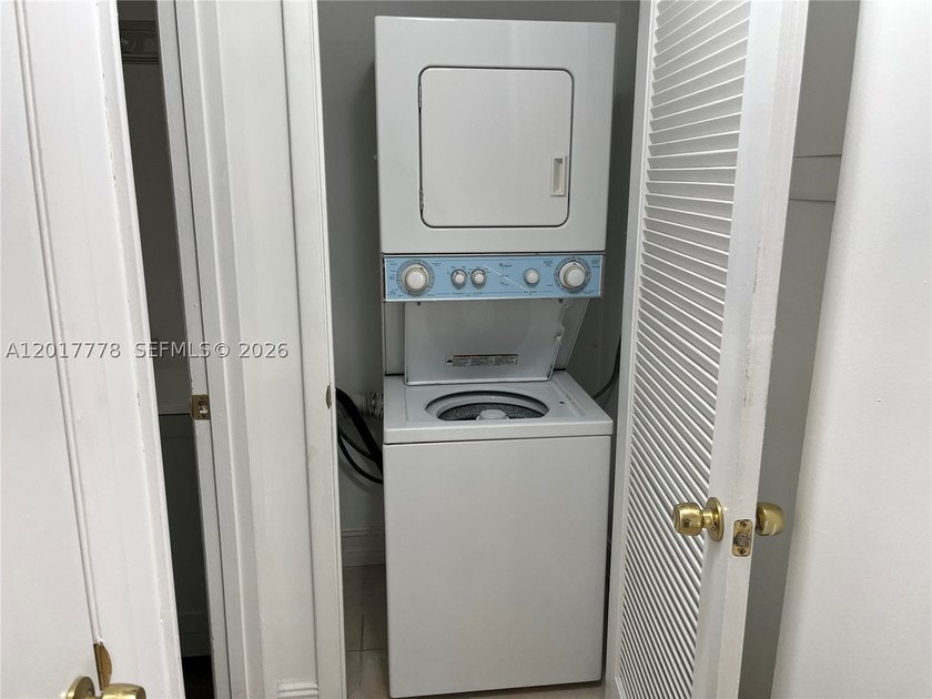 Rented for $1,800 until April 2027 ****Spacious Parkview Condo 1 - photo 6