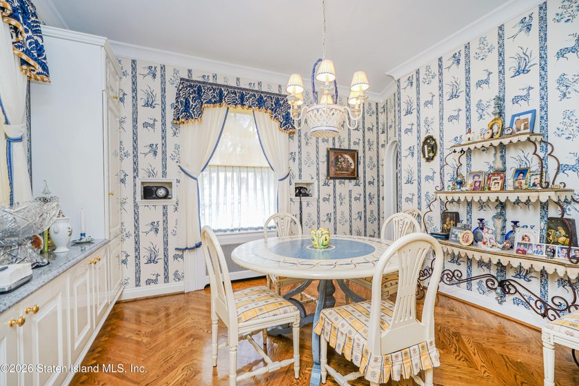 Nestled in prestigious Grymes Hill, this timeless residence is - photo 13