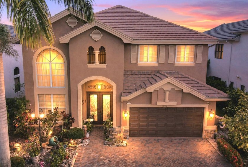 Welcome to one of the most impressive lakefront properties in - photo 14