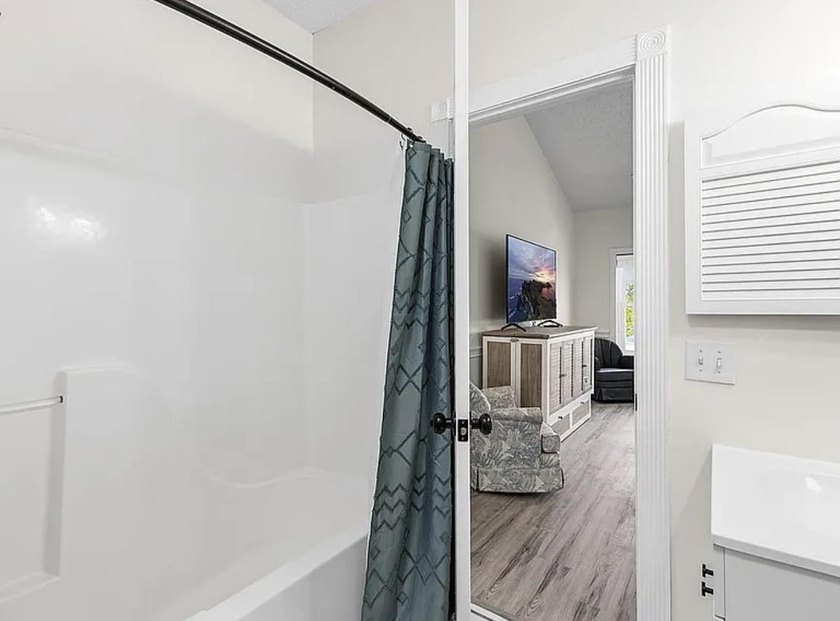 Discover the perfect blend of comfort, convenience, and coastal - photo 9