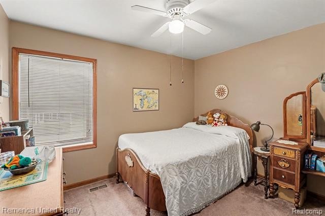 Ranch home with gorgeous views of Thompson Lake! 3 bedrooms, 2 - photo 19