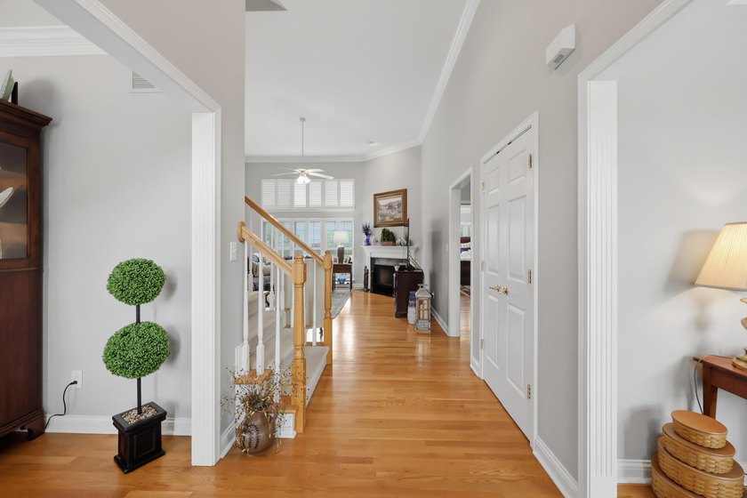 Quality Crawford built brick house in the Estates section of - photo 3