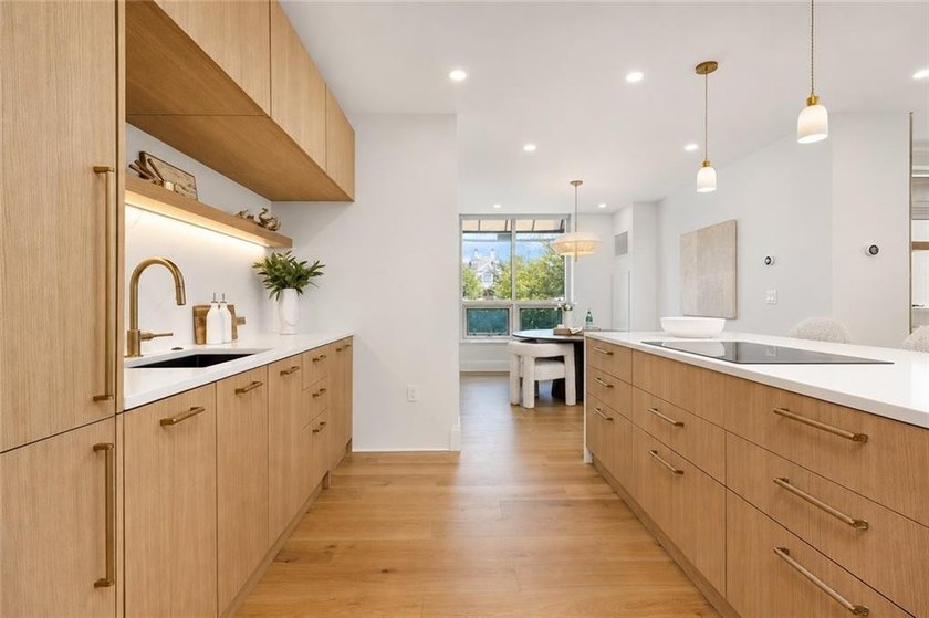 A rare opportunity to own a never-before-offered residence in - photo 3
