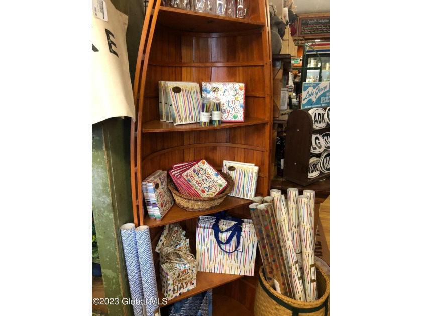 Great opportunity to own the iconic Cleverdale Store on the east - photo 5