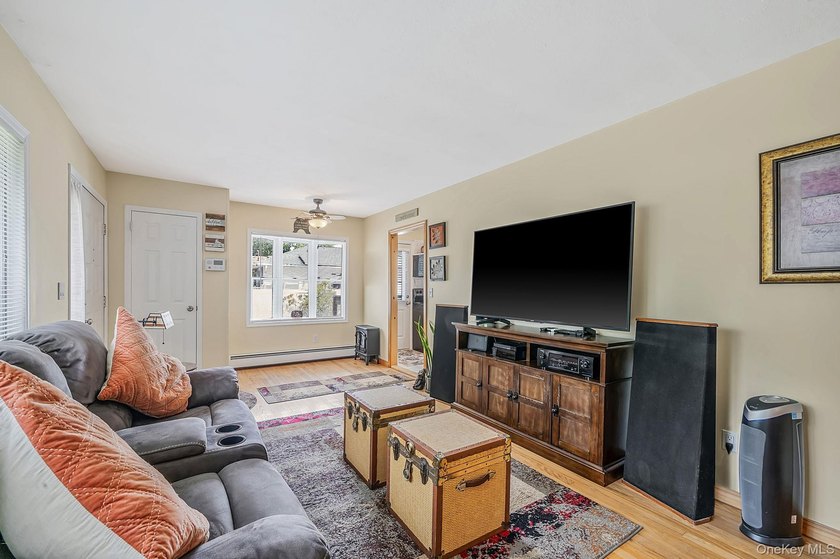 Welcome to this beautifully maintained 2-bedroom, 2-bath ranch - photo 8