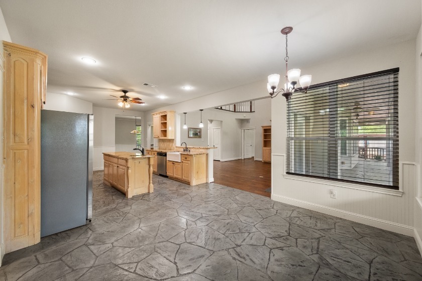 2.33-Acre Country Estate with Pool, Spa &amp; Pond - photo 22