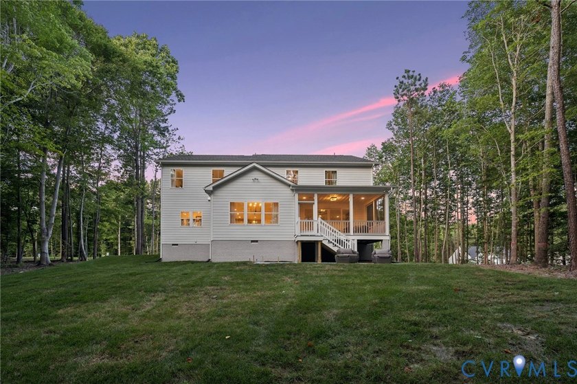 NEW CONSTRUCTION In the heart of New Kent, in the premier - photo 4