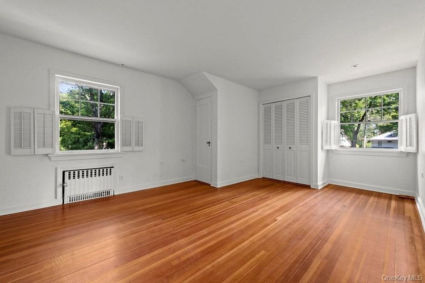 Classic Colonial Charm in a Picturesque warmth of Village Life! - photo 15