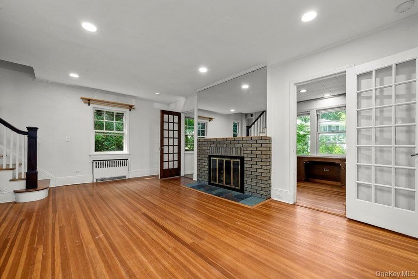 Classic Colonial Charm in a Picturesque warmth of Village Life! - photo 20
