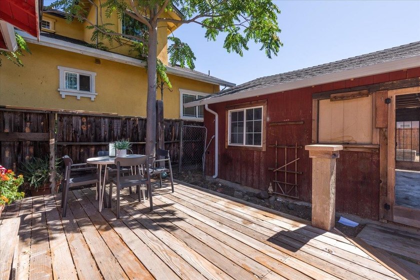 Rare Willow Glen opportunity with massive upside. Whether you - photo 22