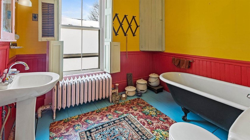 This listing includes both 859 and 861 West Main Street - photo 33