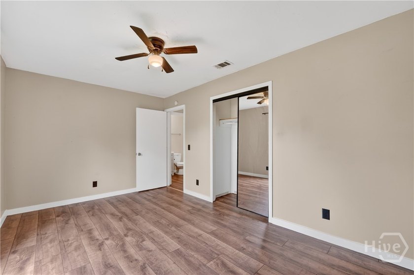 ***Back on the market at no fault of the seller. Buyer financing - photo 34