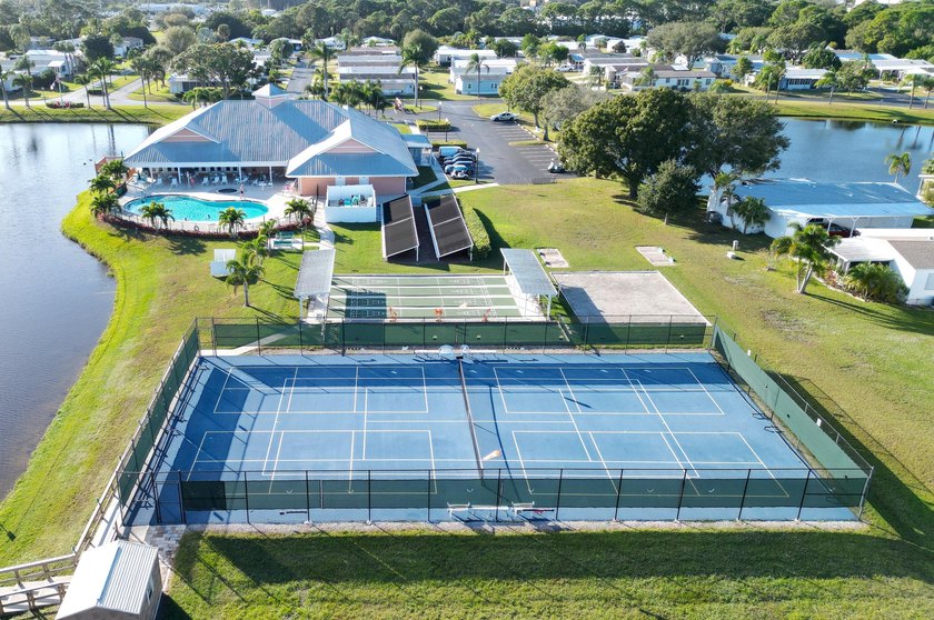 CO-OP OWNED - NO LAND LEASE! Welcome to 344 Seahorse Terrace, a - photo 38