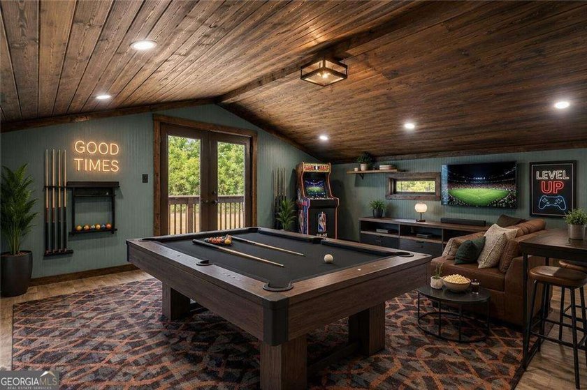 Modern barndominium on 10.28 private, wooded acres with TWO - photo 12