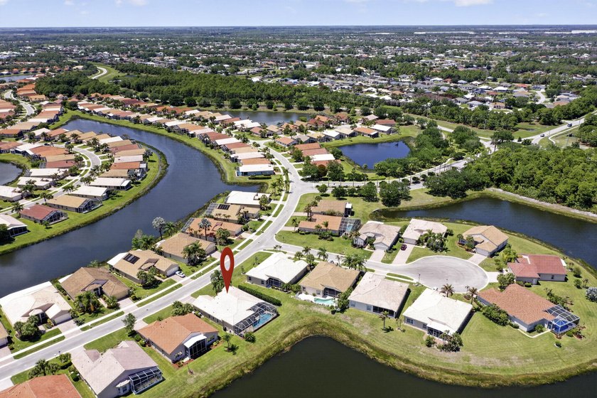 Welcome to this beautifully maintained home in the sought-after - photo 13