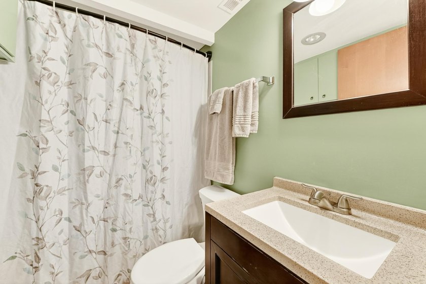 Enjoy downtown Rochester living in this spacious 2-bedroom - photo 16