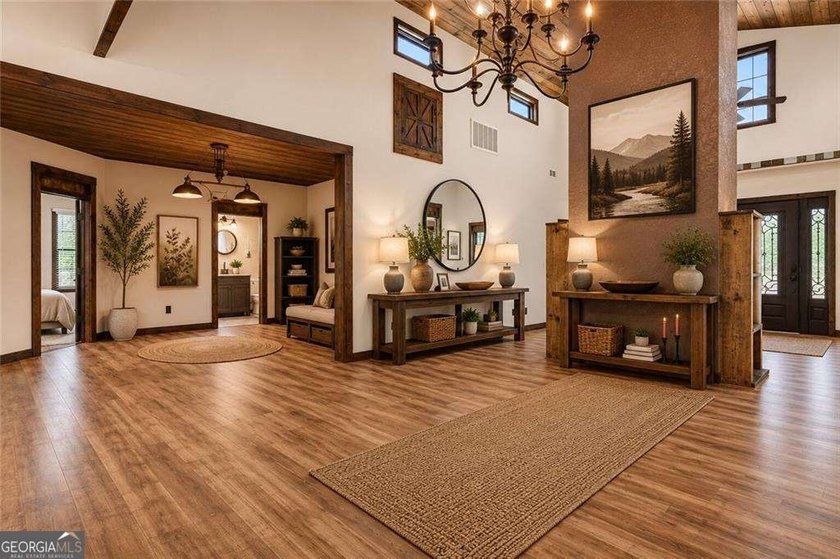 Modern barndominium on 10.28 private, wooded acres with TWO - photo 23