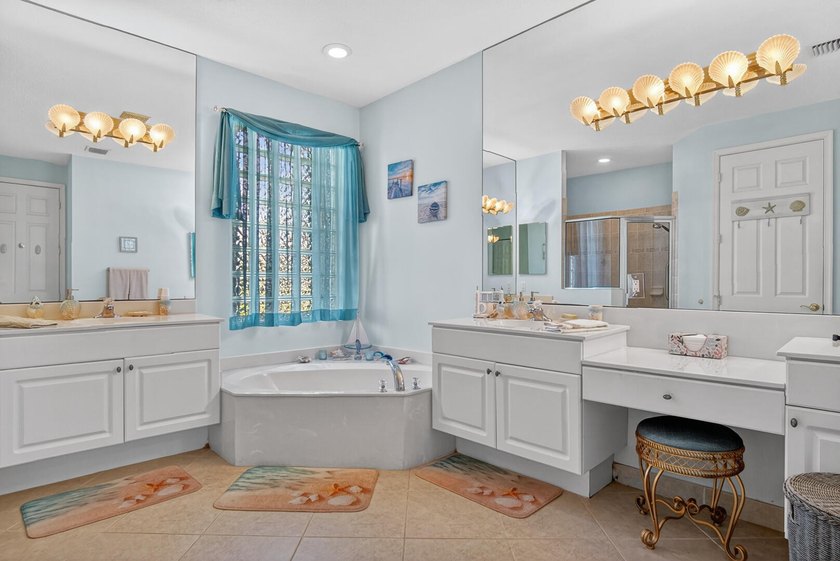 Welcome to this beautifully maintained home in the sought-after - photo 35