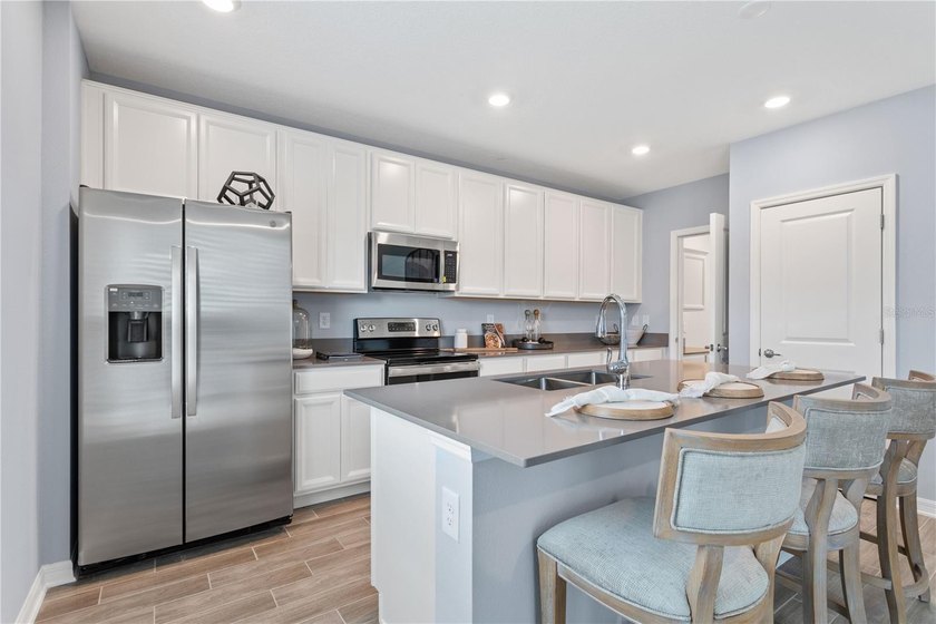 Virtually Staged. Why wait to build when you can own this - photo 8