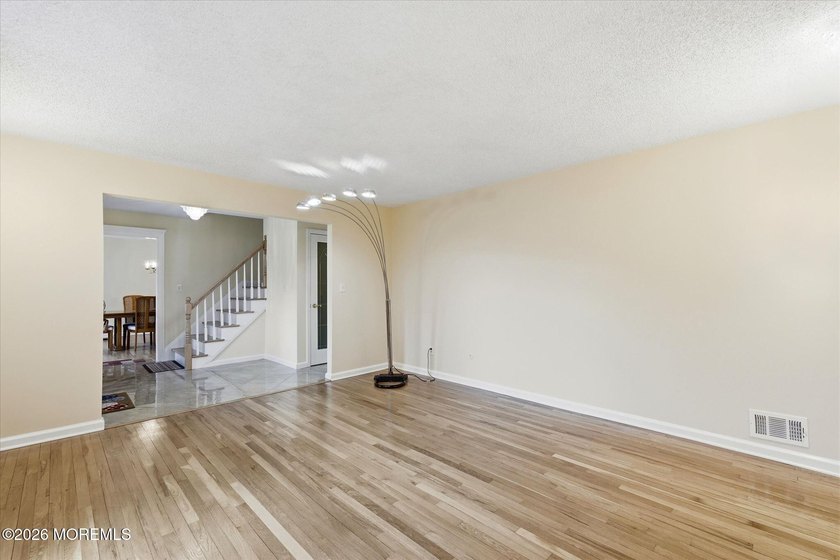 Welcome to Twin Oaks and the highly sought-after Sheila Drive in - photo 13