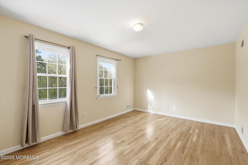 Welcome to Twin Oaks and the highly sought-after Sheila Drive in - photo 27