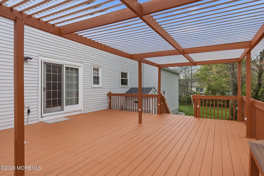 Welcome to Twin Oaks and the highly sought-after Sheila Drive in - photo 43