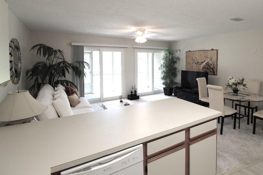 This 1st floor 1BR/1.5BA unit is located at Fairwood Lakes III - photo 3