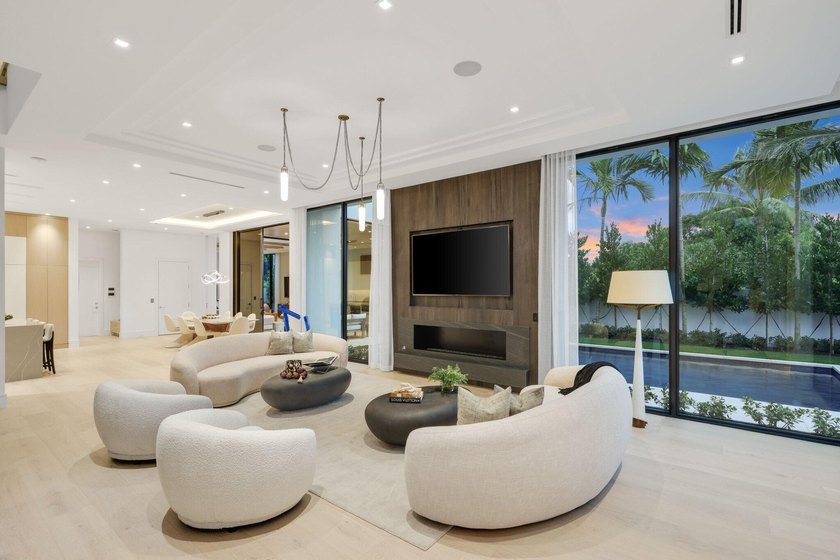 Welcome to Grove Estates - Downtown Delray's Only Gated - photo 11