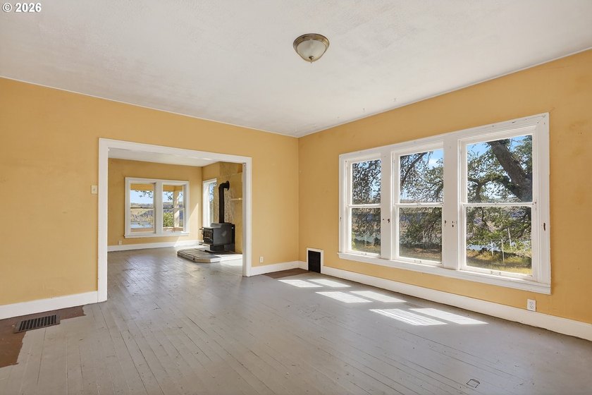 This historic 1914 Craftsman was built by Sam Hill associate - photo 10