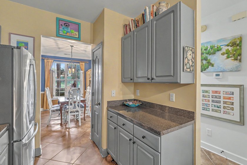 Welcome to 3012 Sugarberry Lane in Whitney Lake! You will not - photo 10