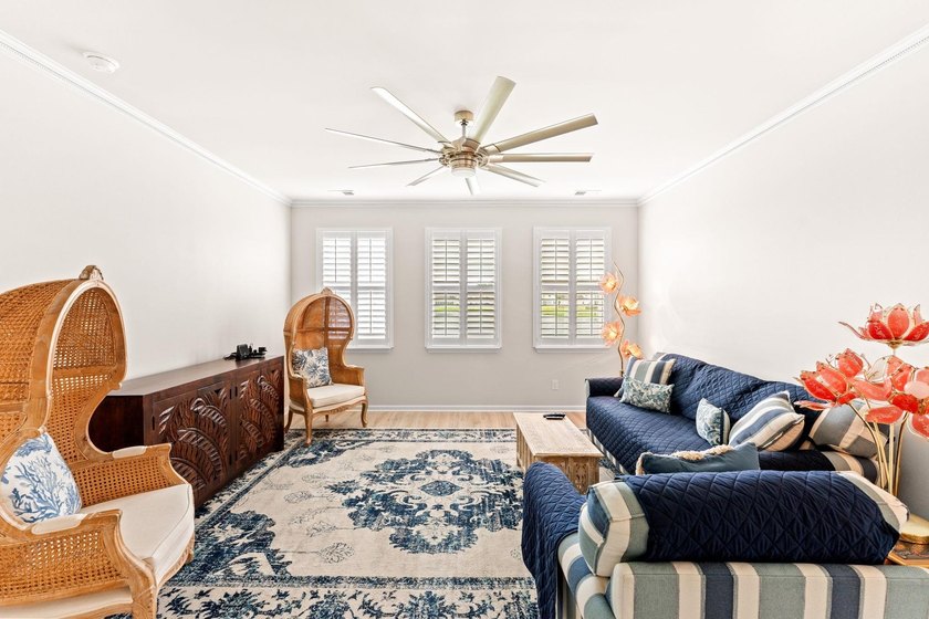 Welcome to this immaculate, move-in-ready 3-bedroom, 2-bath - photo 7